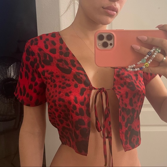 Princess Polly top size u.s 2 - Picture 3 of 4